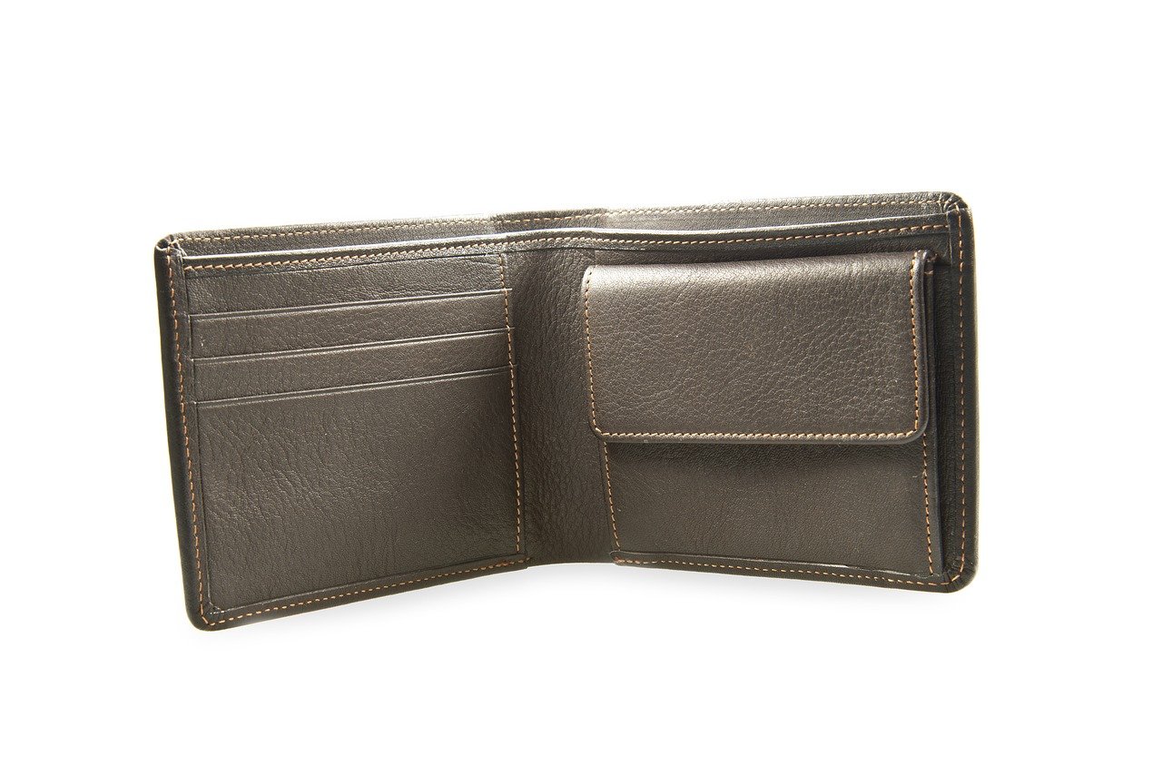 How to Choose a Leather Wallet that Matches Your Personal Style
